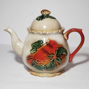 Red Cardinal Teapot Christmas Holiday Remembrance
